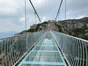 莒南玻璃吊桥